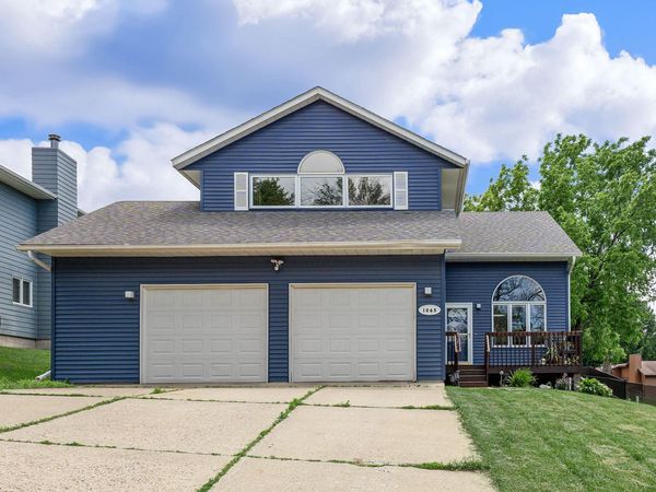 1065 Barney Street , Owatonna, MN 55060