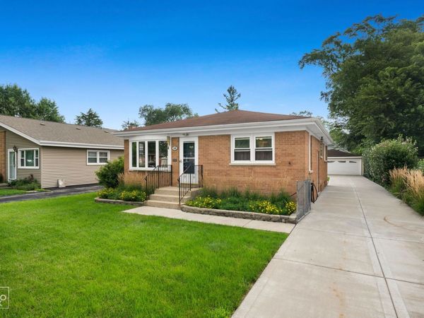 185 Judson Street , Bensenville, IL 60106