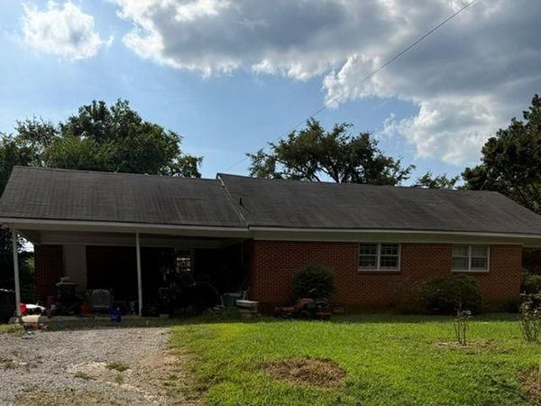 92 Factory Fls Rd, Spruce Pine, AL 35585