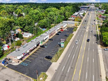 304 S Telegraph Road , Pontiac, Mi 48341