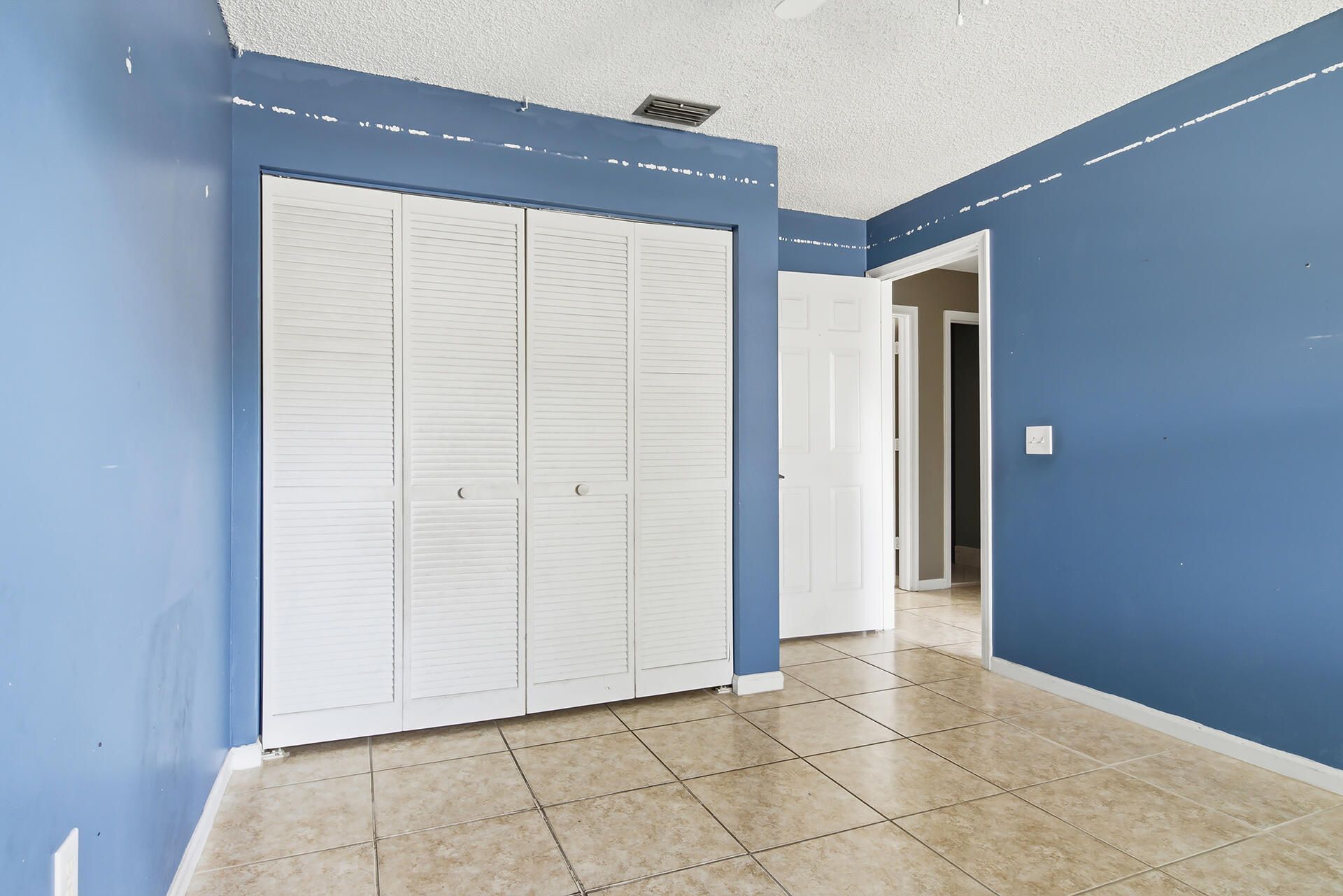 108 Santa Monica Avenue, Royal Palm Beach, FL 33411 Photo