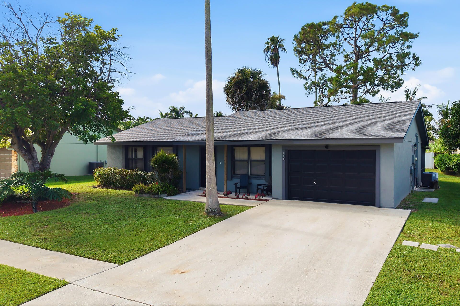 108 Santa Monica Avenue, Royal Palm Beach, FL 33411 Photo