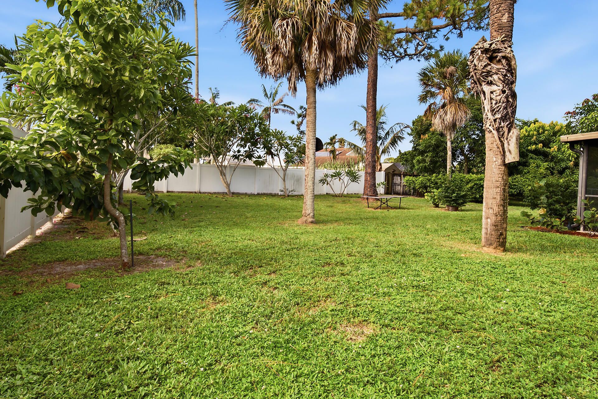 108 Santa Monica Avenue, Royal Palm Beach, FL 33411 Photo