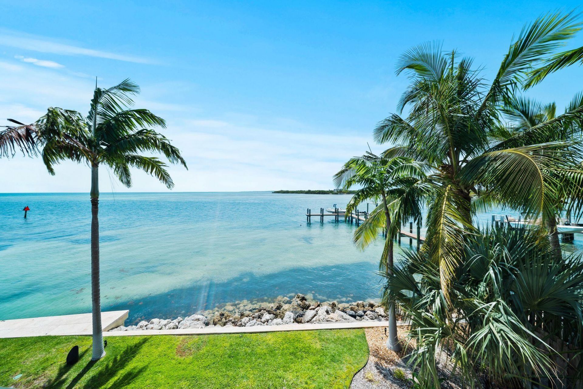 201 W Seaview Drive, Duck Key, FL 33050 Photo
