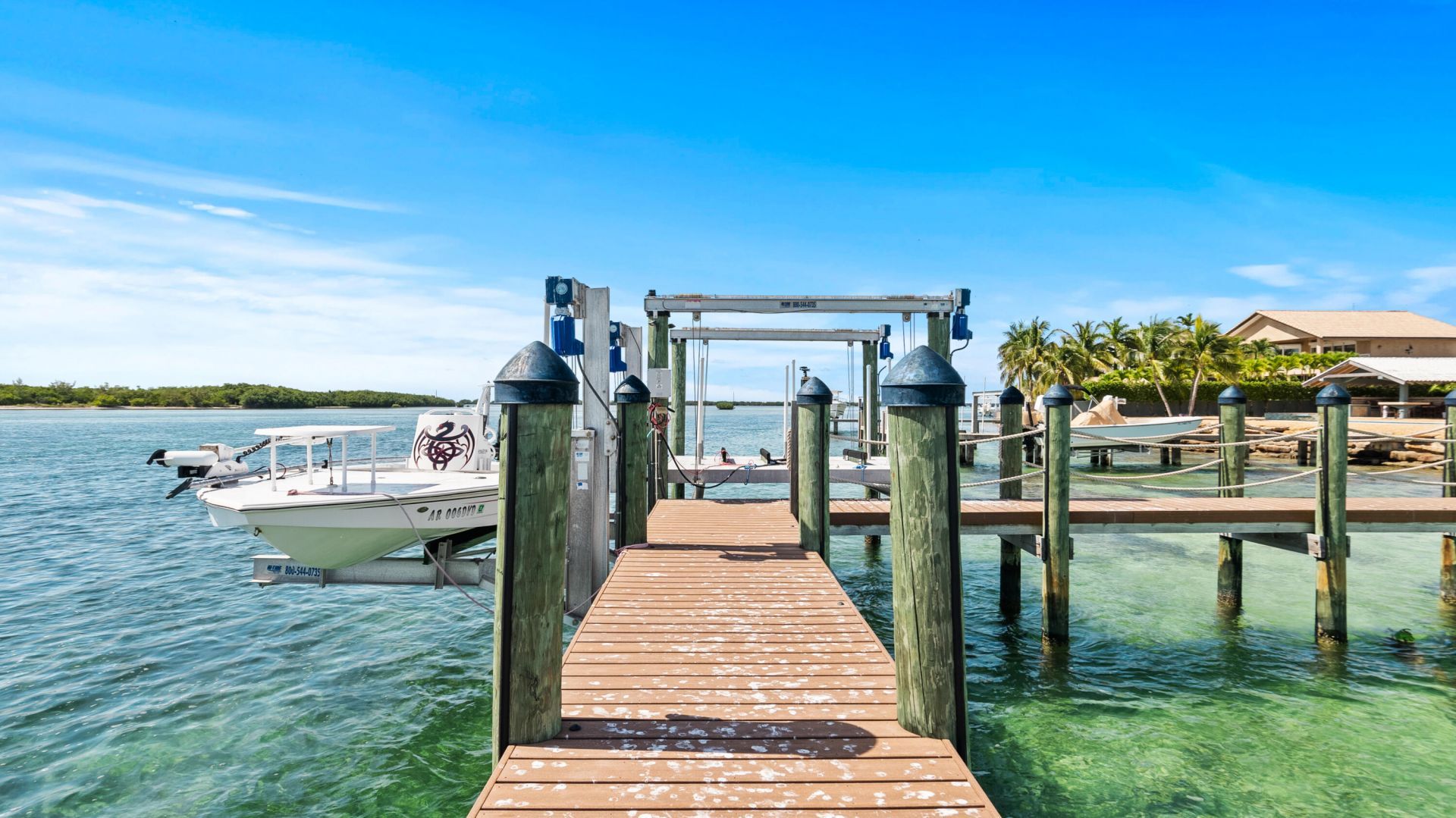 201 W Seaview Drive, Duck Key, FL 33050 Photo