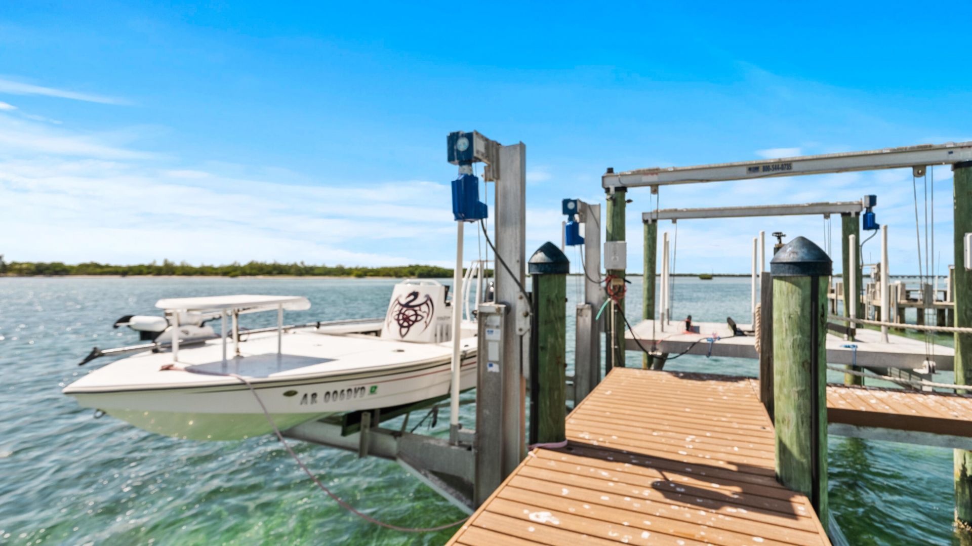 201 W Seaview Drive, Duck Key, FL 33050 Photo