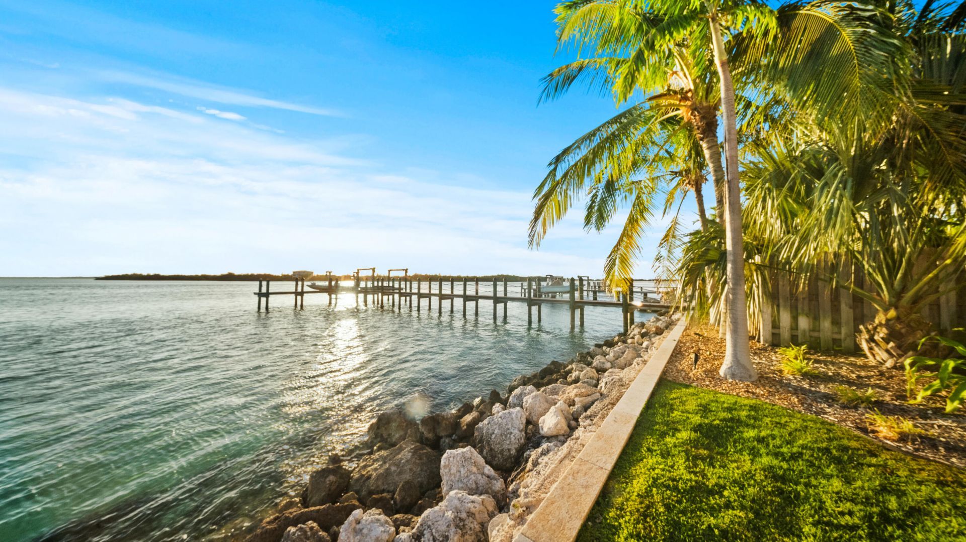 201 W Seaview Drive, Duck Key, FL 33050 Photo