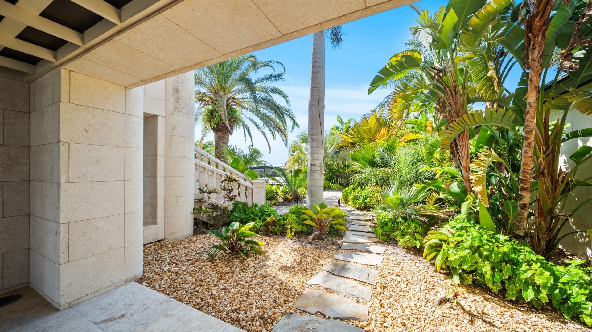 201 W Seaview Drive, Duck Key, FL 33050 Photo