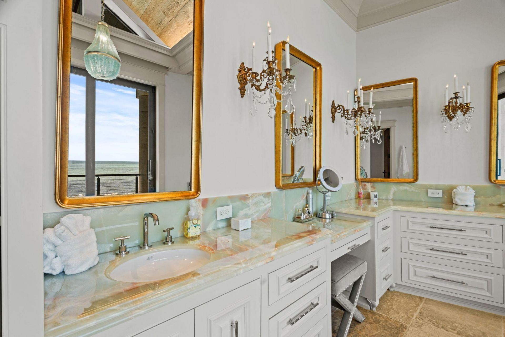 201 W Seaview Drive, Duck Key, FL 33050 Photo