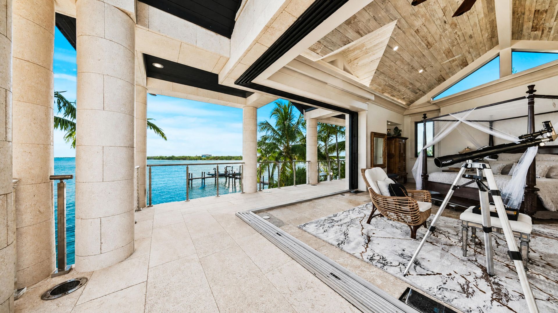 201 W Seaview Drive, Duck Key, FL 33050 Photo