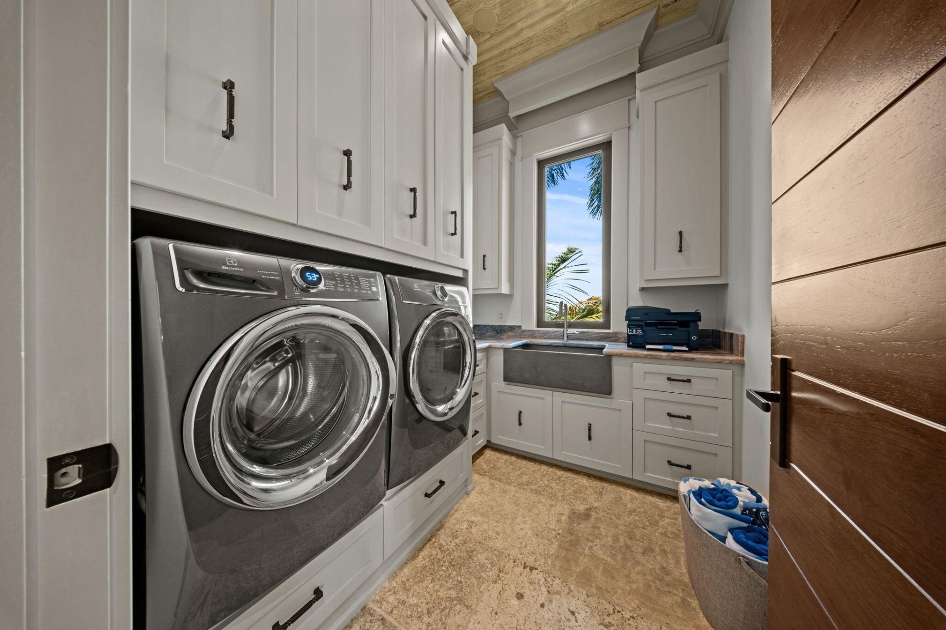 201 W Seaview Drive, Duck Key, FL 33050 Photo