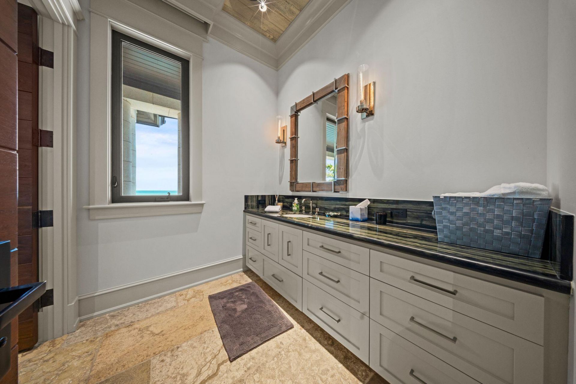 201 W Seaview Drive, Duck Key, FL 33050 Photo