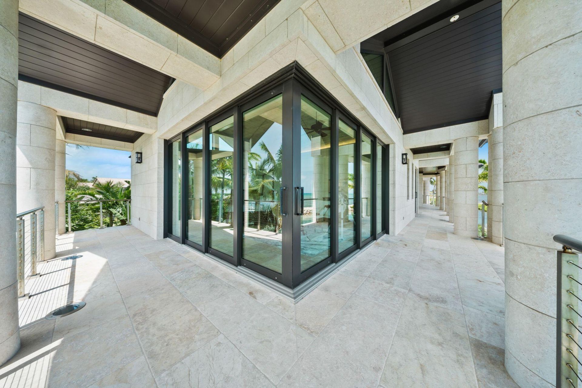 201 W Seaview Drive, Duck Key, FL 33050 Photo