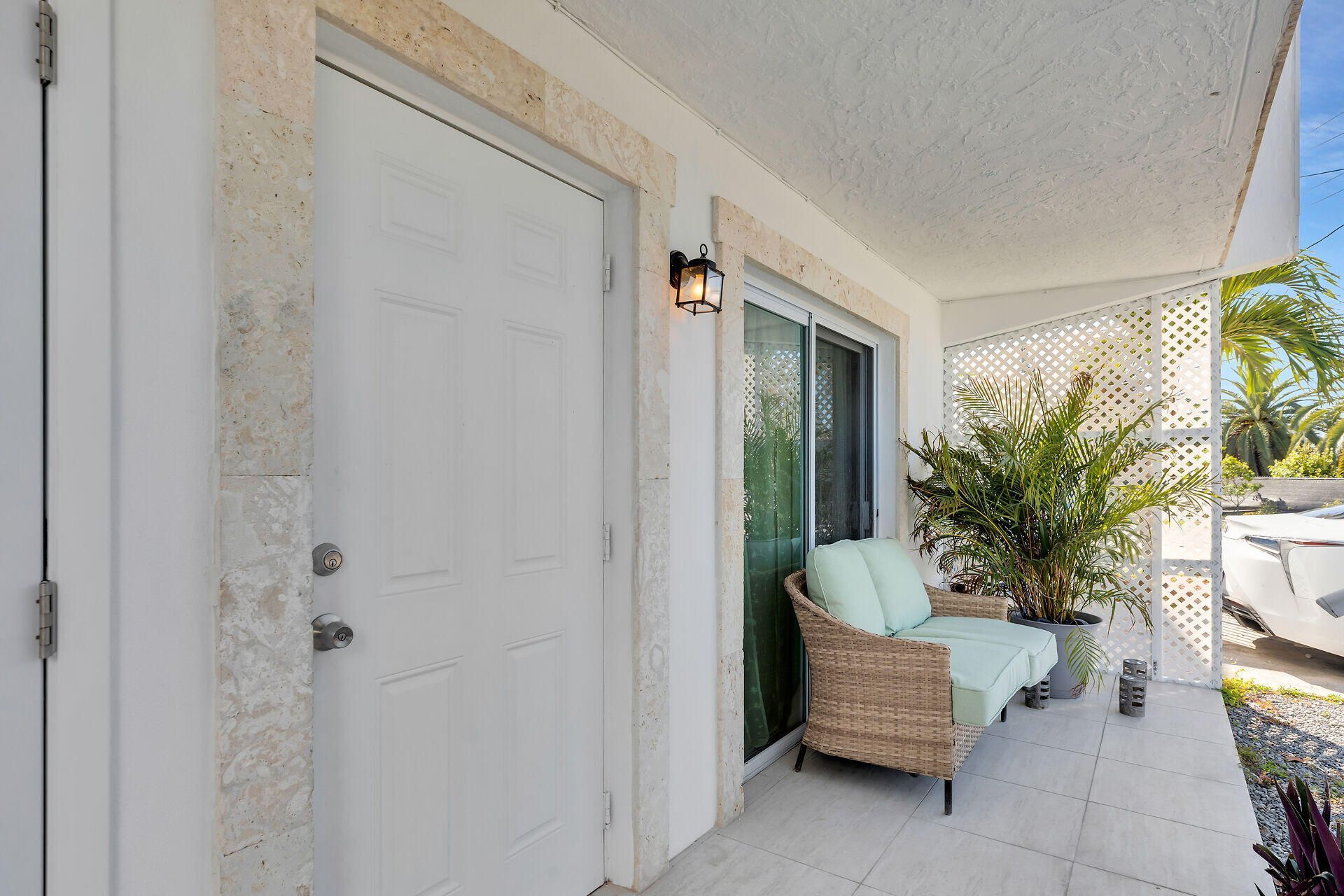 100 Iroquois Drive, Unit 5, Islamorada, FL 33036 Photo