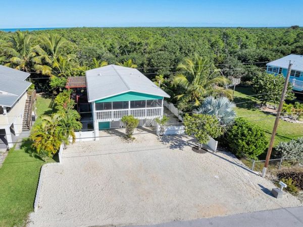 29313 Coconut Palm Drive, Big Pine, FL 33043