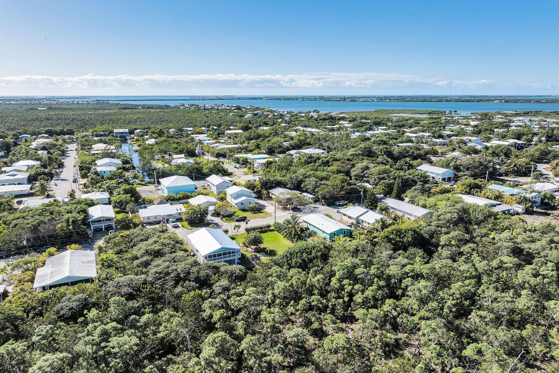 29313 Coconut Palm Drive, Big Pine Key, FL 33043 Photo