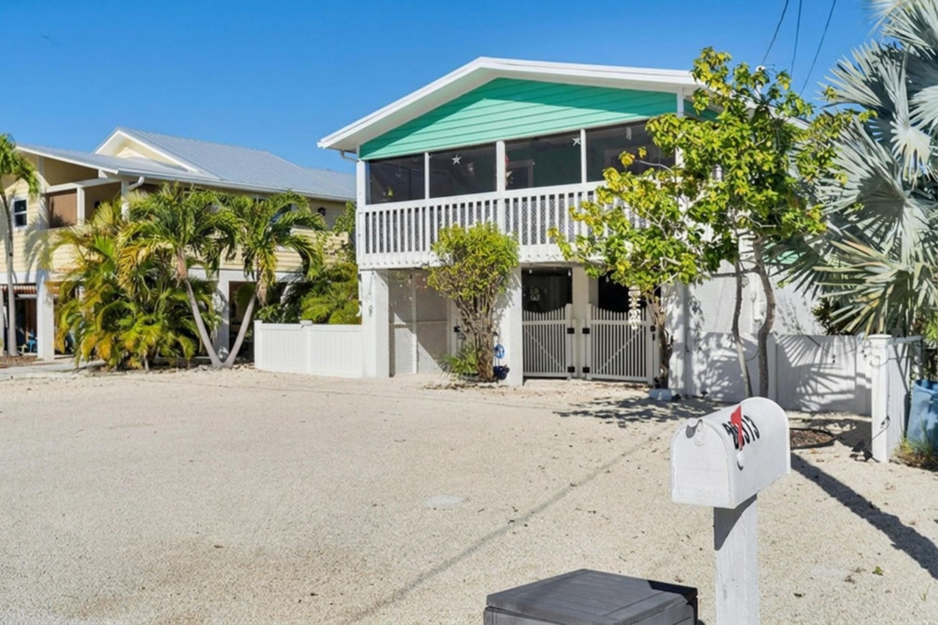 29313 Coconut Palm Drive, Big Pine Key, FL 33043 Photo