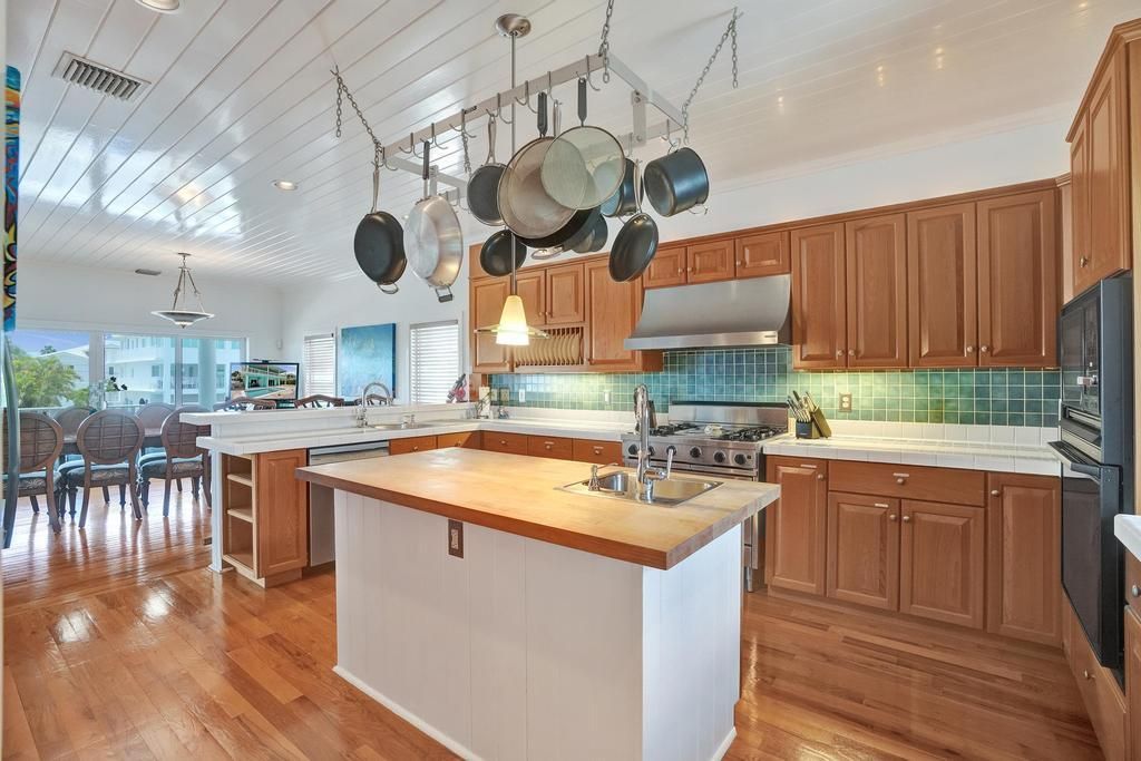 107 Valencia Drive, Islamorada, FL 33036 Photo
