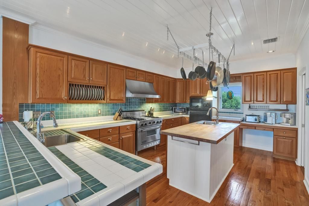 107 Valencia Drive, Islamorada, FL 33036 Photo