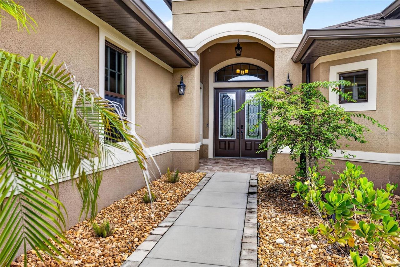 4760 Lago Vista Circle, Land O Lakes, FL 34639 Photo