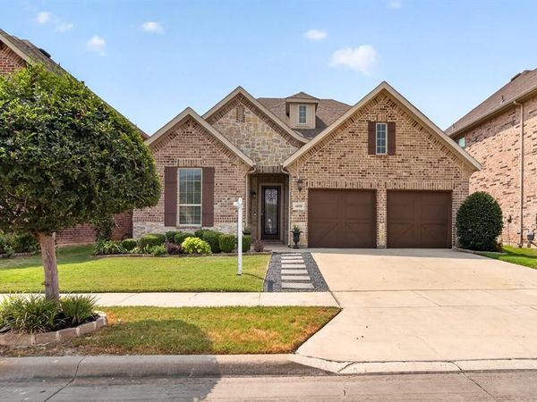 6820 Westbury Drive, North Richland Hills, TX 76180