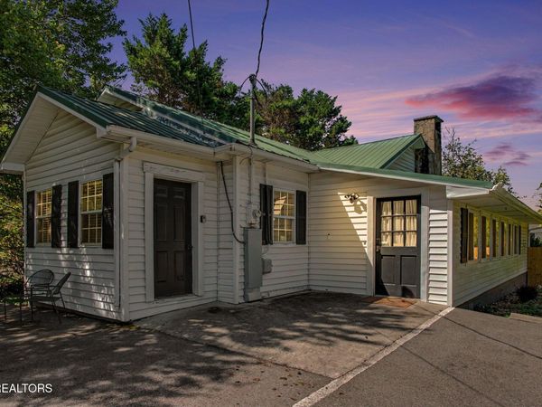 3110 Priscilla Heights Lane, Pigeon Forge, TN 37862