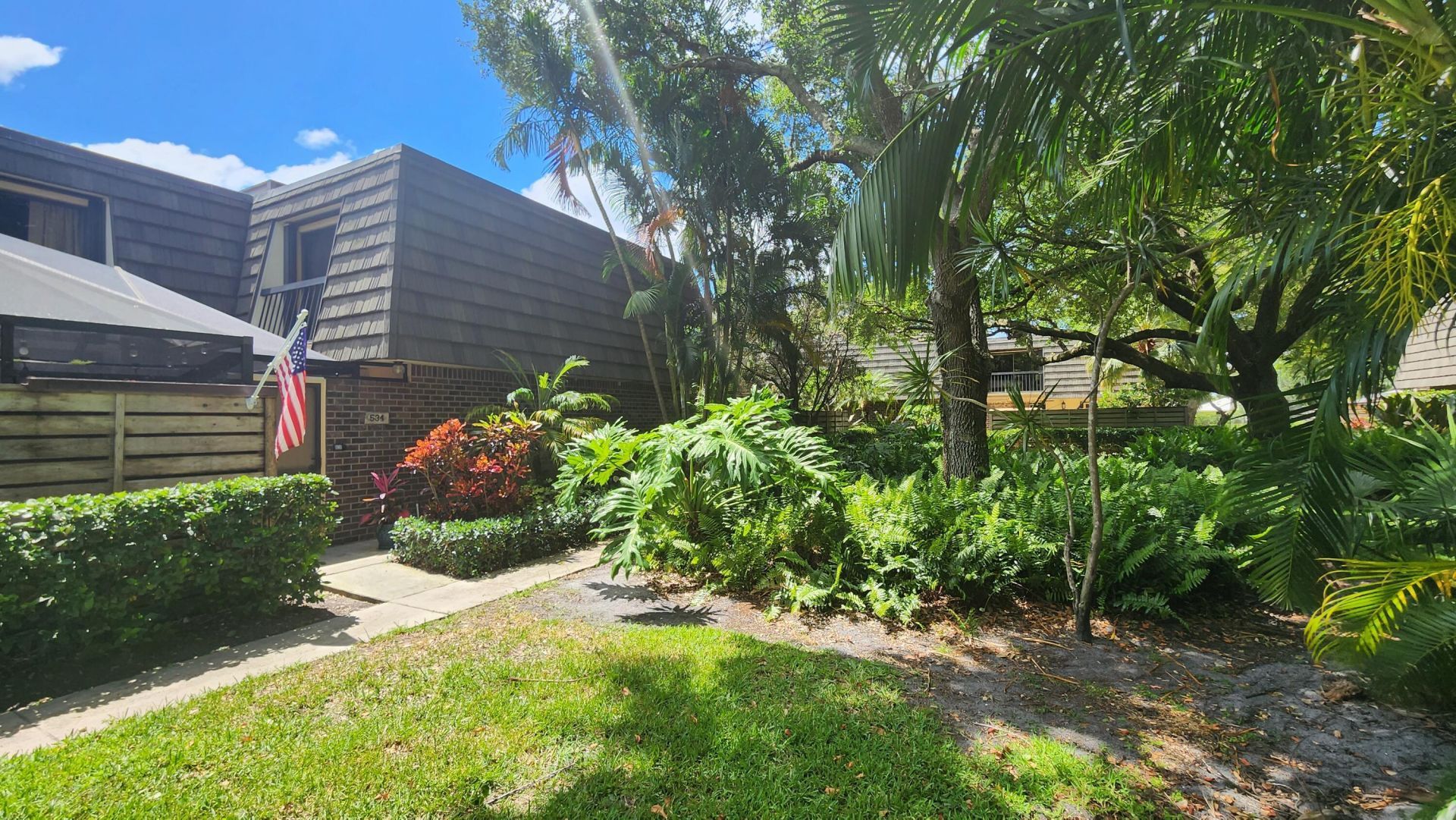 534 5th Terrace, Palm Beach Gardens, FL 33418 Photo