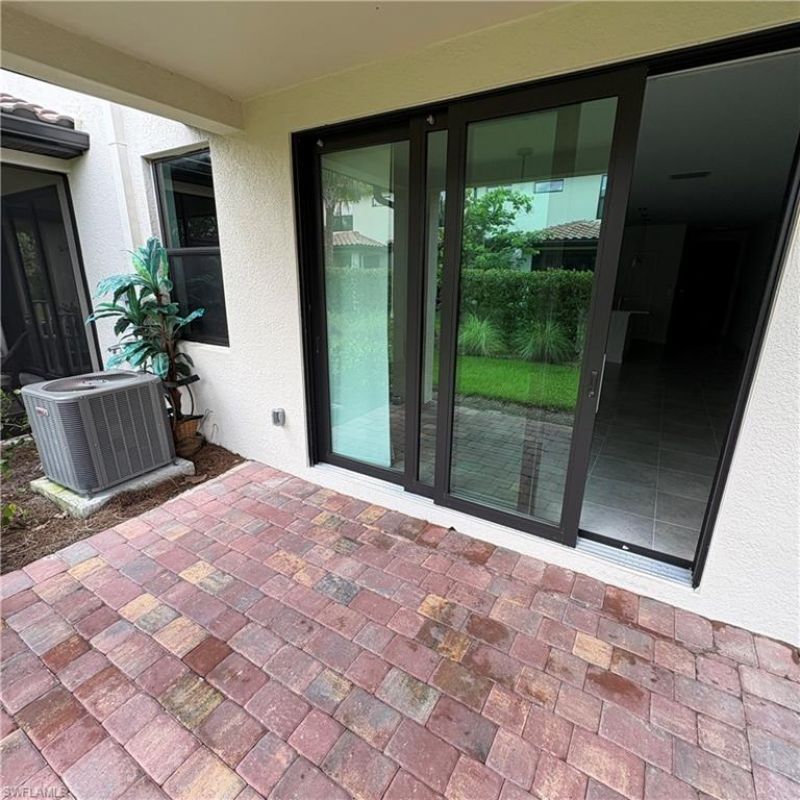 1545 Lake Jessup Cir , Cape Coral, FL 33909 Photo