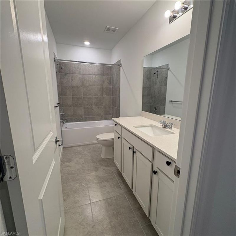 1545 Lake Jessup Cir , Cape Coral, FL 33909 Photo