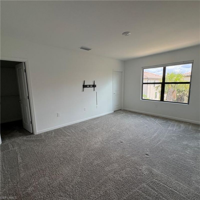 1545 Lake Jessup Cir , Cape Coral, FL 33909 Photo