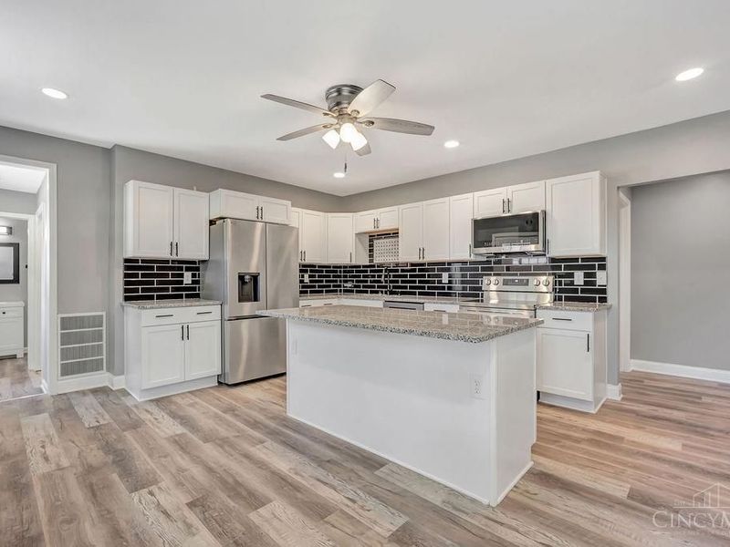 9048 Willey Road, Harrison, OH 45030 Photo 11