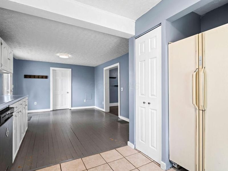 108 N Taylor Street, West Liberty, OH 43357 Photo 18