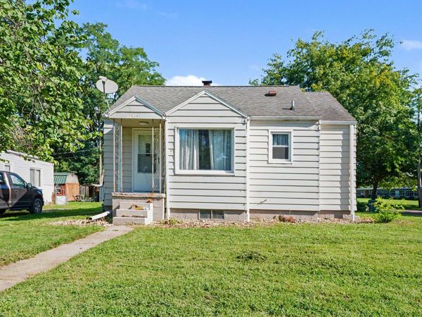 1365 Eagle Street, Niles, MI 49120