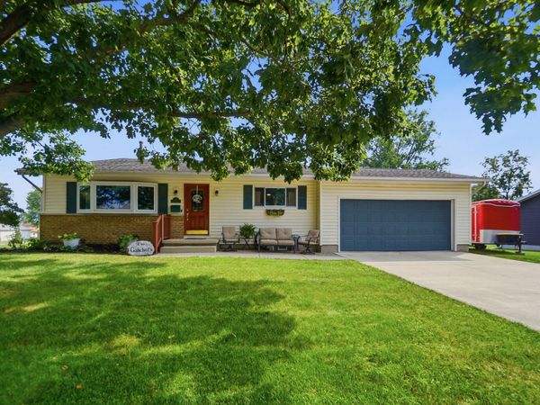 311 Cole Street, Wapakoneta, OH 45895