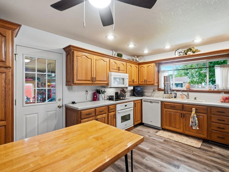 311 Cole Street, Wapakoneta, OH 45895 Photo 17