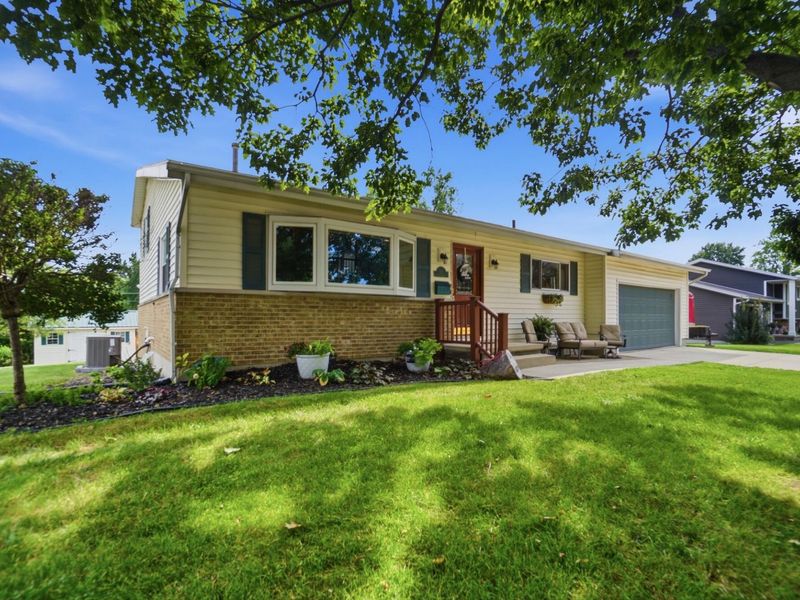 311 Cole Street, Wapakoneta, OH 45895 Photo 3