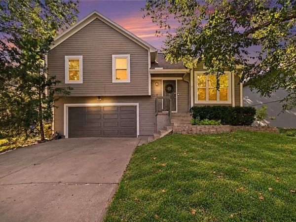 16137 S Mahaffie Street, Olathe, KS 66062