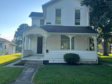 208 N Henry Street N, Unit 208 & 208, Crestline, OH 44827