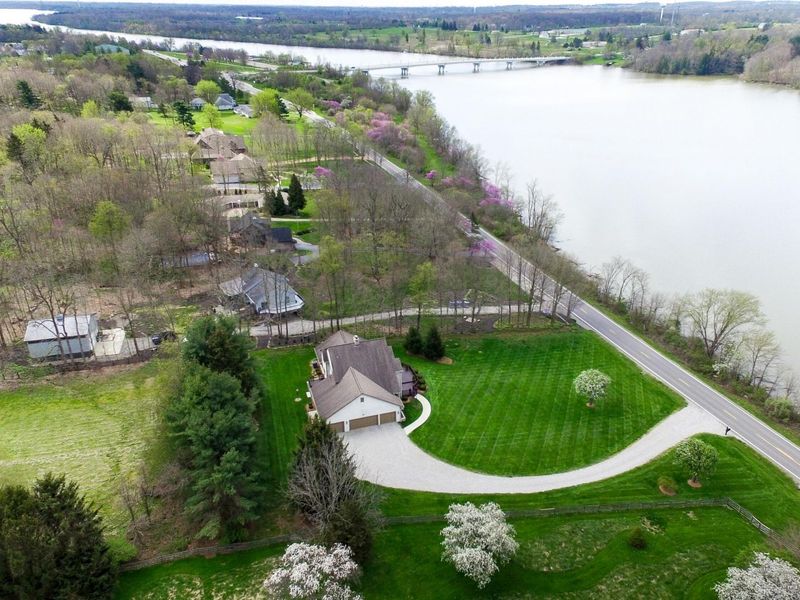 7263 Riverside Drive, Powell, OH 43065 Photo 13
