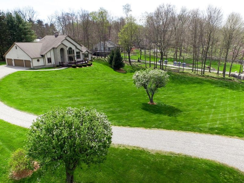 7263 Riverside Drive, Powell, OH 43065 Photo 5