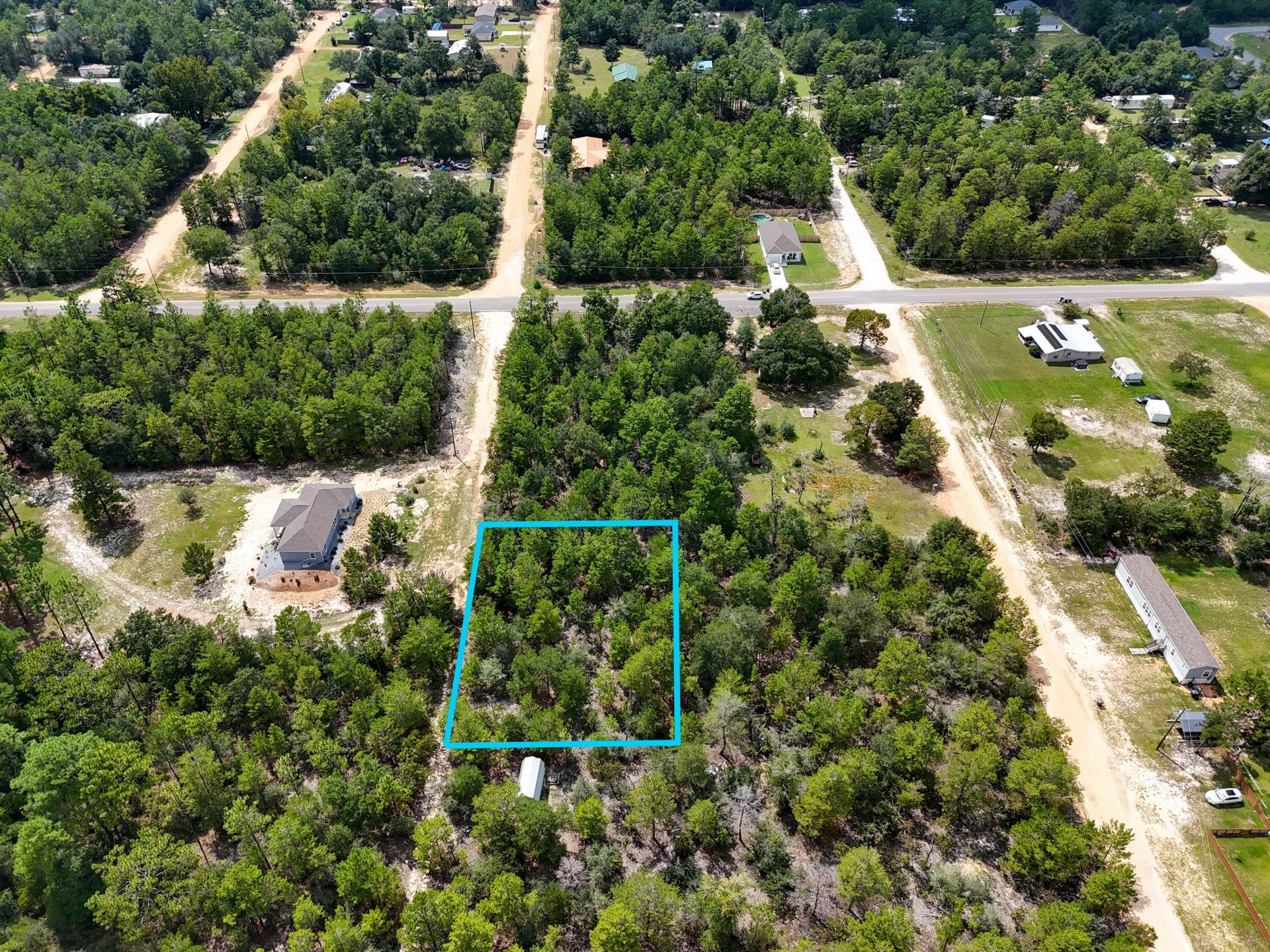 Lot 4 & 5 W Snowdrop East Street, Defuniak Springs, FL 32433 Main Photo