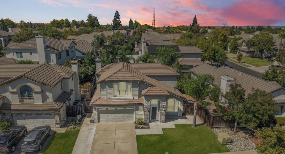 240 Farmington Cir, Roseville, CA 95678 Photo