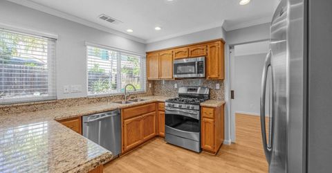 240 Farmington Cir, Roseville, CA 95678 Photo