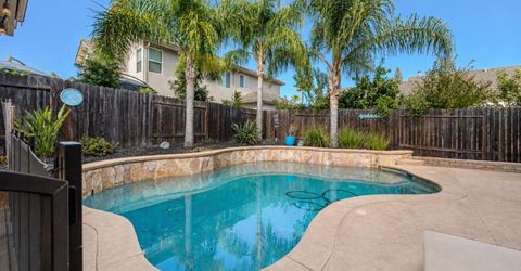 240 Farmington Cir, Roseville, CA 95678 Photo