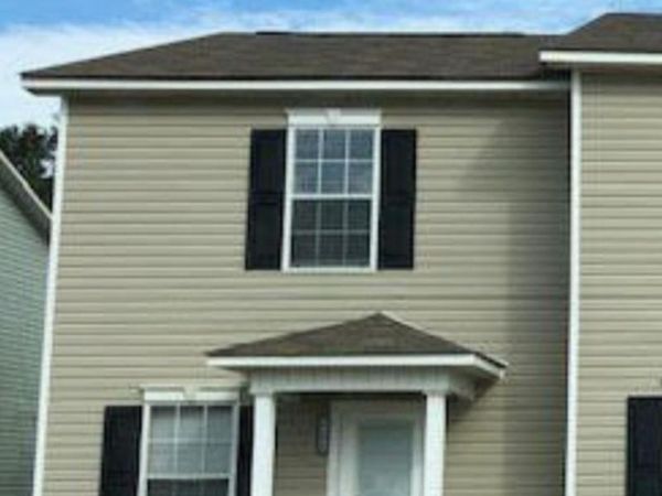 17255 Avondale Circle, D'Iberville, MS 39540