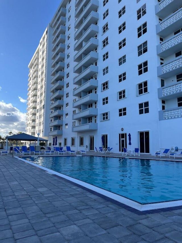 4250 Galt Ocean Drive, Unit 10k, Fort Lauderdale, FL 33308 Photo