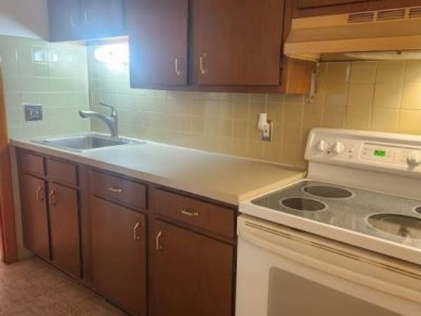 310 Chace Street, Unit 8, Clinton, MA 01510