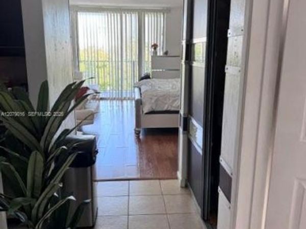 12590 NE 16th Ave, Unit 401, North Miami, FL 33161