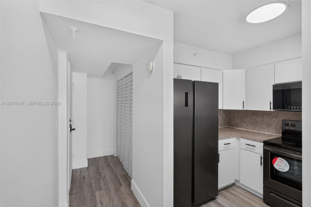 501 SW 1st St, Unit 607, Miami, FL 33130 Photo