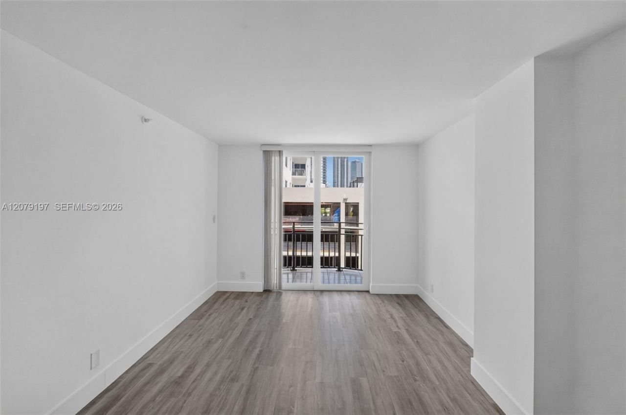 501 SW 1st St, Unit 607, Miami, FL 33130 Photo